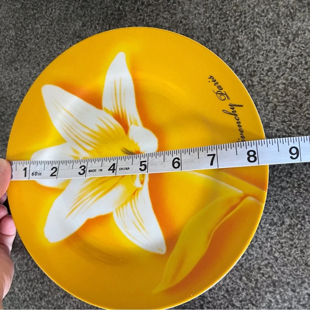 Givenchy Paris Yellow Floral Plate Collectible Decorative Designer Lily Flower